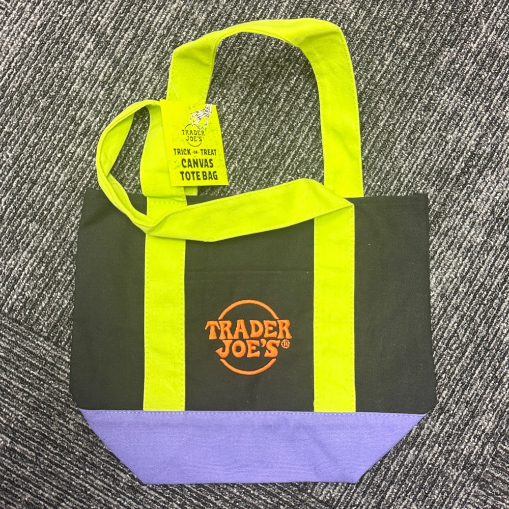 Trader Joe's Halloween Canvas Tote Bag - Picture 1 of 3